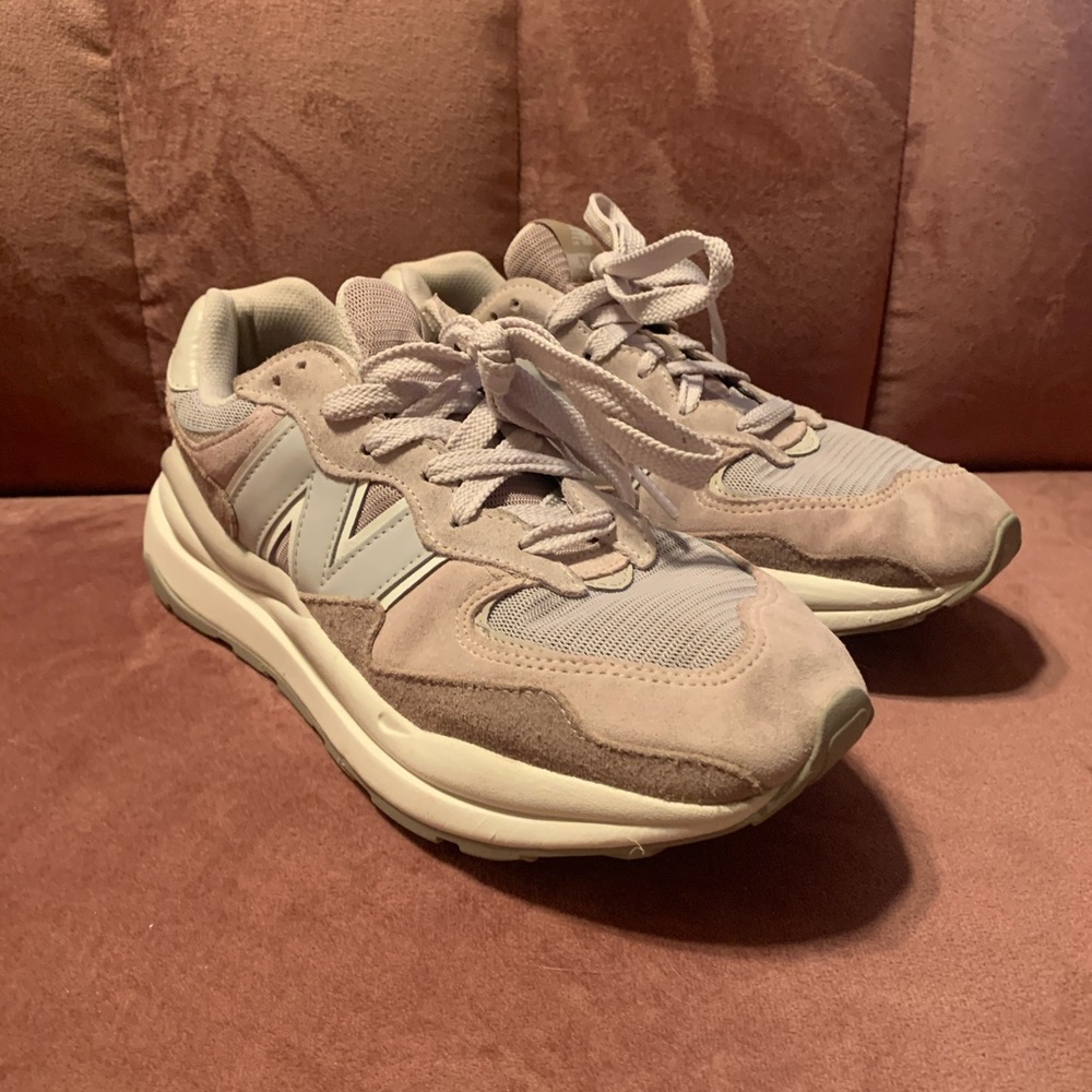 New Balance 57/40 Sneakers